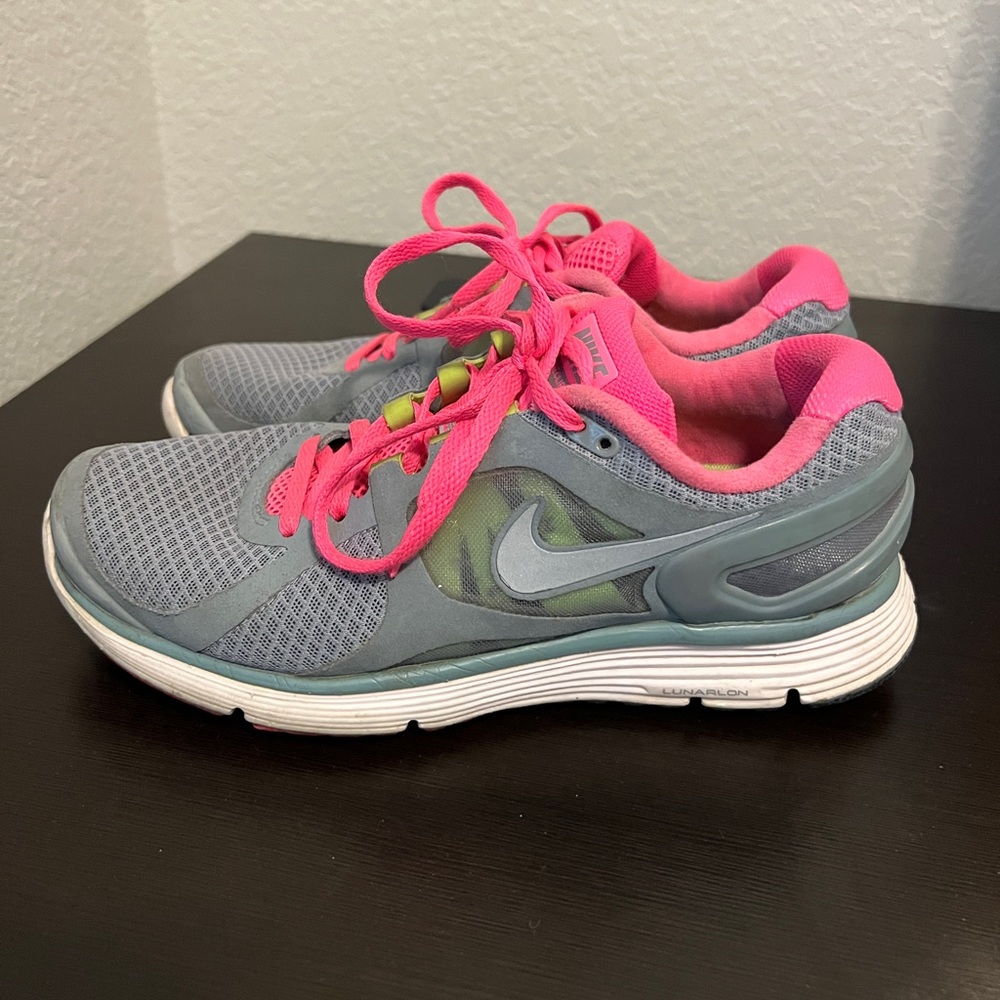 Nike Women's Lunareclipse 2 Running shoe